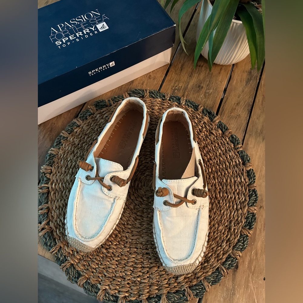 Sperry Brand Coral Crunch Canvas Style Slip-Ons